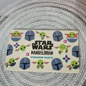 Disney Star Wars Mandalorian Eye Shadow Palette with 12 Colors NWT